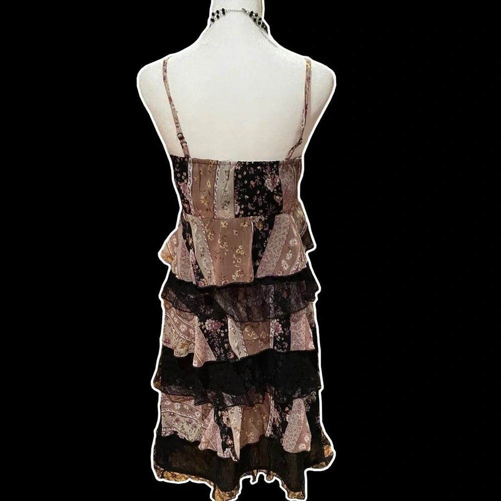 '*•.¸♡ VINTAGE RUFFLE DRESS ♡¸.•*' - Picture 2 of 4